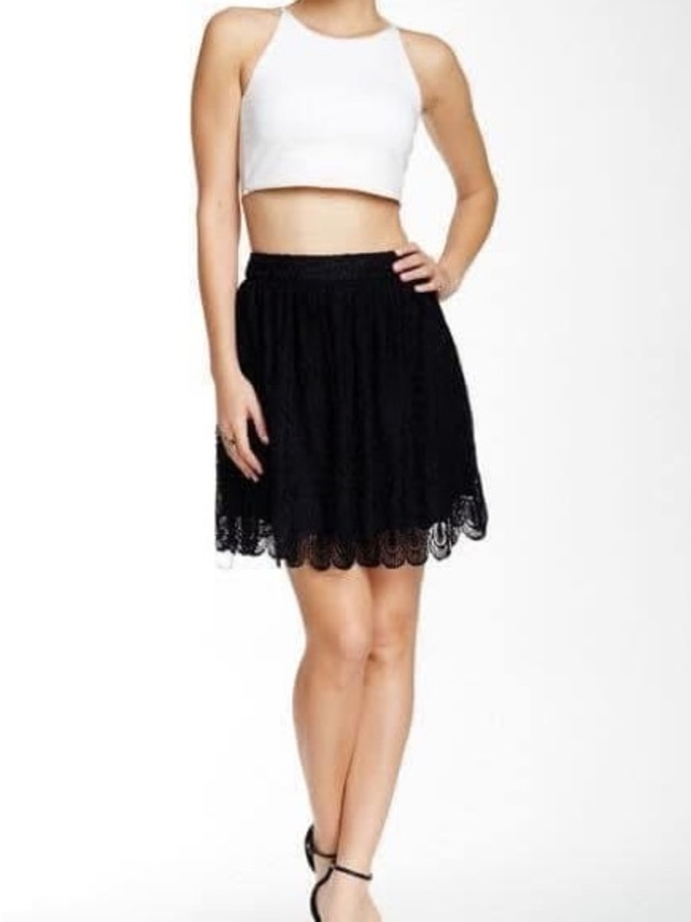 NWOT Soprano Black Lace Zipper Back Skirt with Scalloped Hem—Size Large